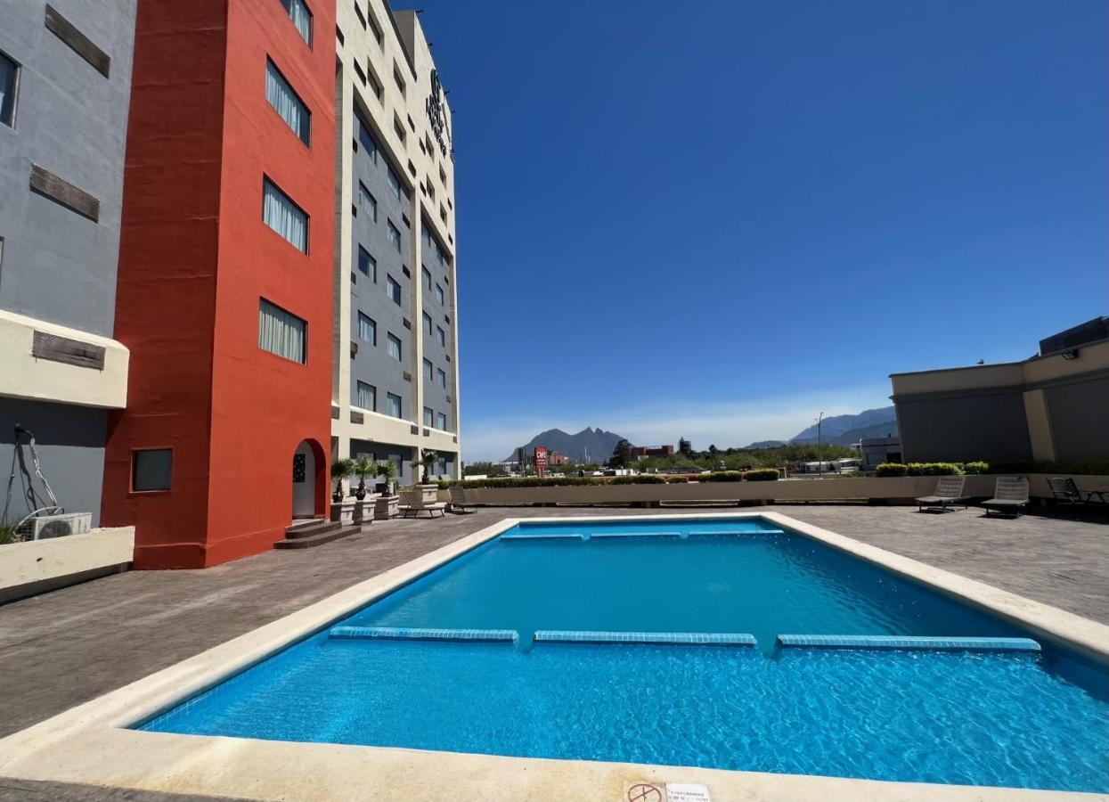 Chn Hotel Monterrey Norte, Trademark Collection By Wyndham Exterior photo